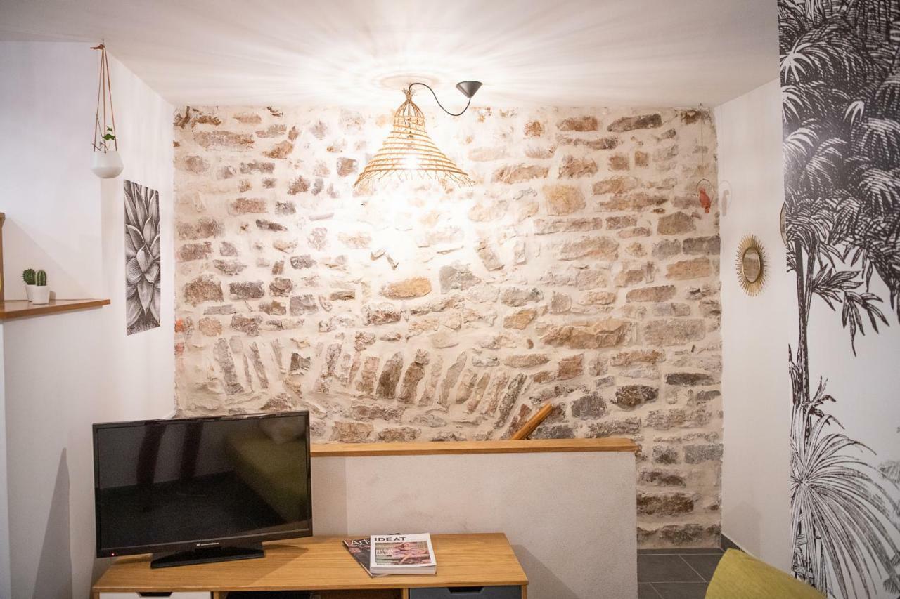 Appartement Denim Нім Екстер'єр фото